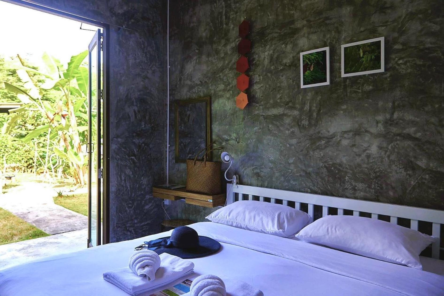 Hotel Wave-F Ko Kut Exterior foto